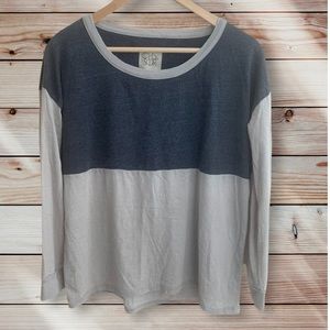Chaser | Blue & Gray Color-block Long-sleeve Tee | Sz M